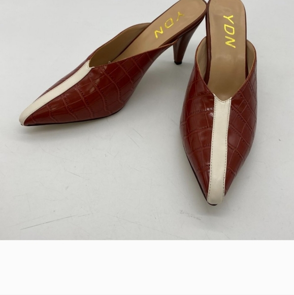 YDN Mules. SOLD - Picture 4 of 4